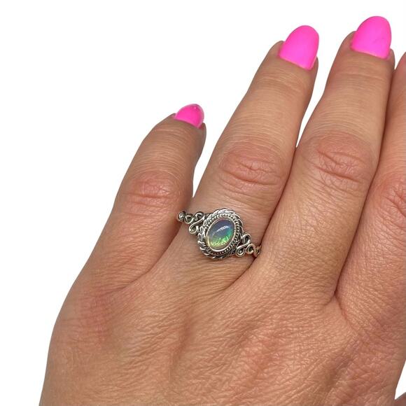 Ethiopian Fire Opal Ring Size 8.5 Solid 925 Sterling Silver Boho Oval Stone - Picture 3 of 9